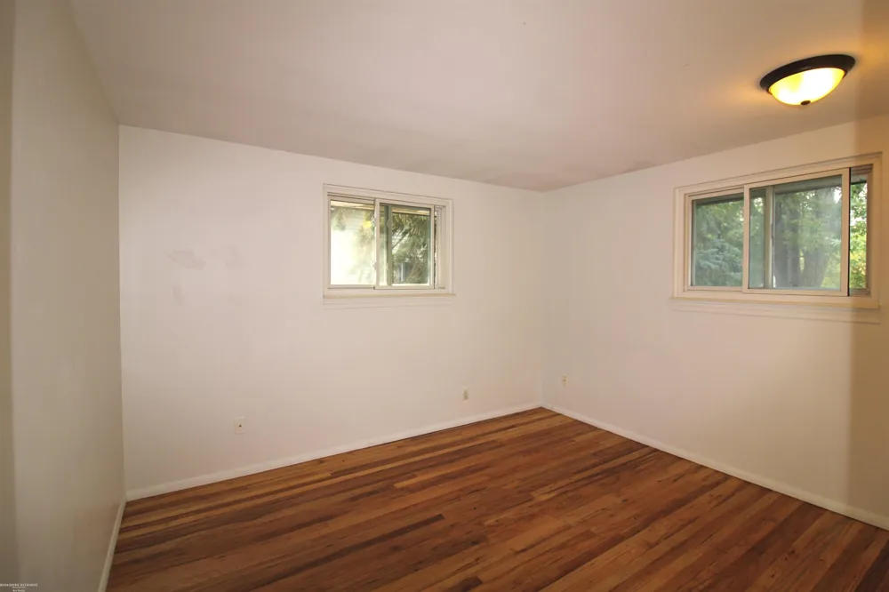 2131 Koper Drive Sterling Heights City, MI 48310