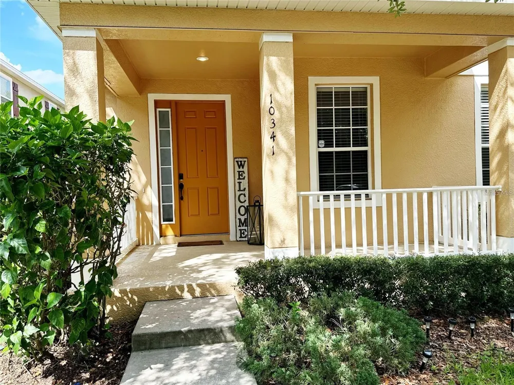 10341 LAKE DISTRICT LANE #55B Orlando, FL 32832