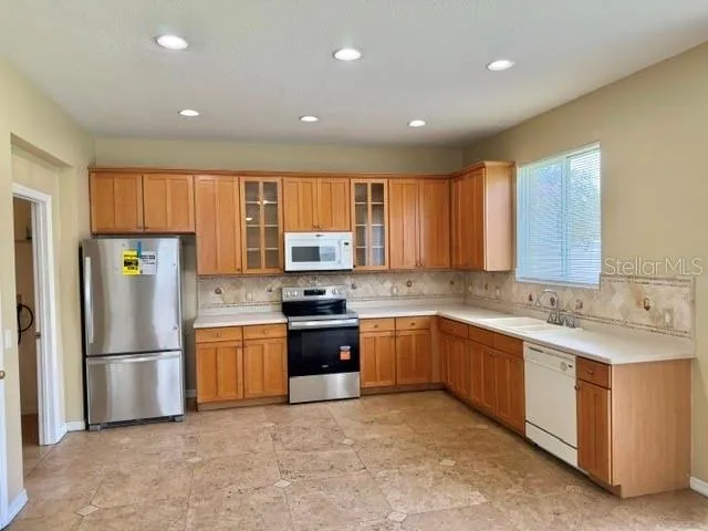 452 JANICE KAY PLACE Kissimmee, FL 34744