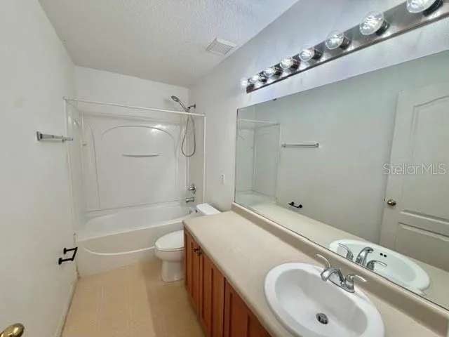 452 JANICE KAY PLACE Kissimmee, FL 34744