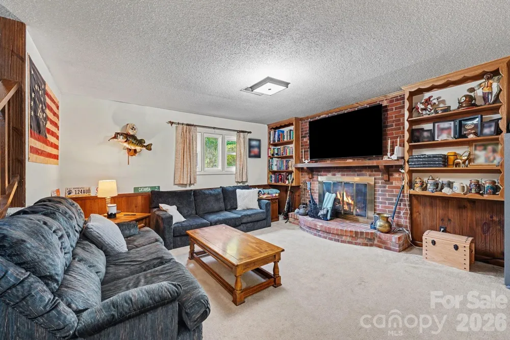 361 River Road Advance, NC 27006