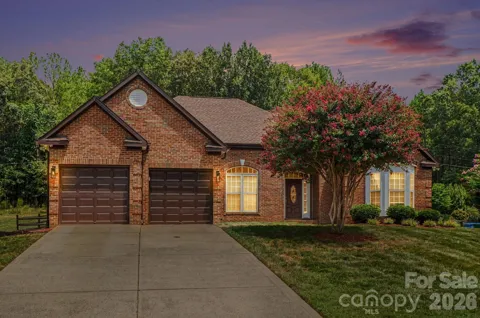 1523 Sweetgum Lane
