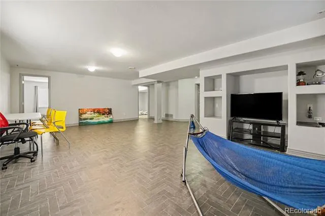 9204 W Radcliffe Place Littleton, CO 80123