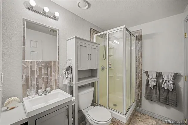 9204 W Radcliffe Place Littleton, CO 80123