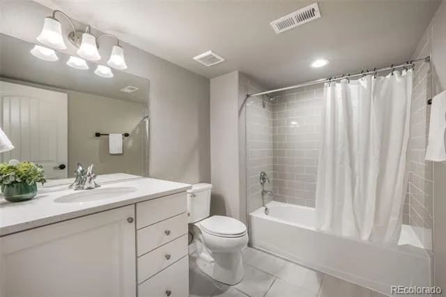 2583 Lakes Edge Drive Monument, CO 80132