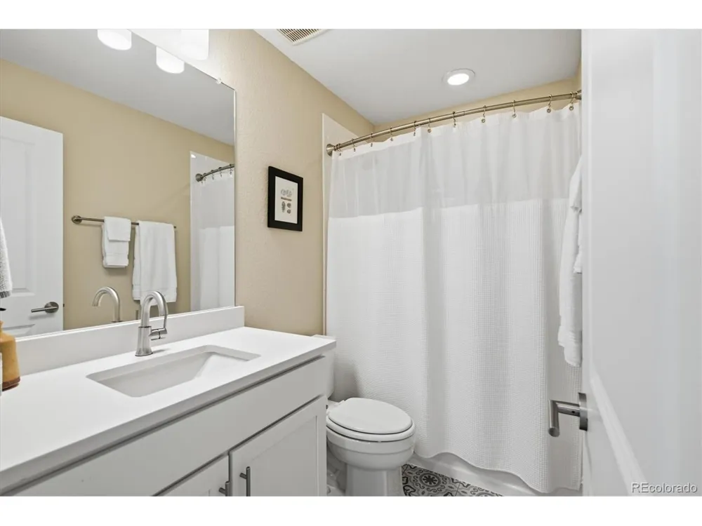 871 Golden Peak Drive Erie, CO 80516