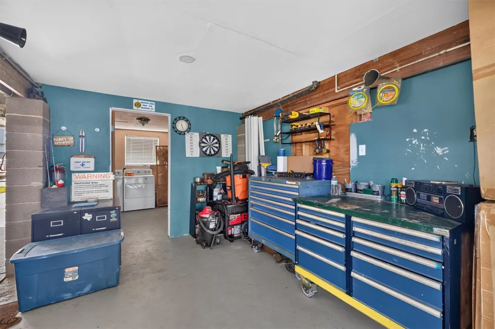 615 Warsaw Street Bayou Vista, TX 77563