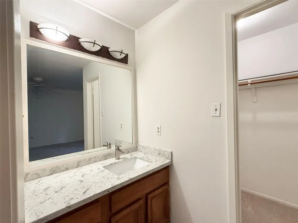 16 Rock Pine Court The Woodlands, TX 77381
