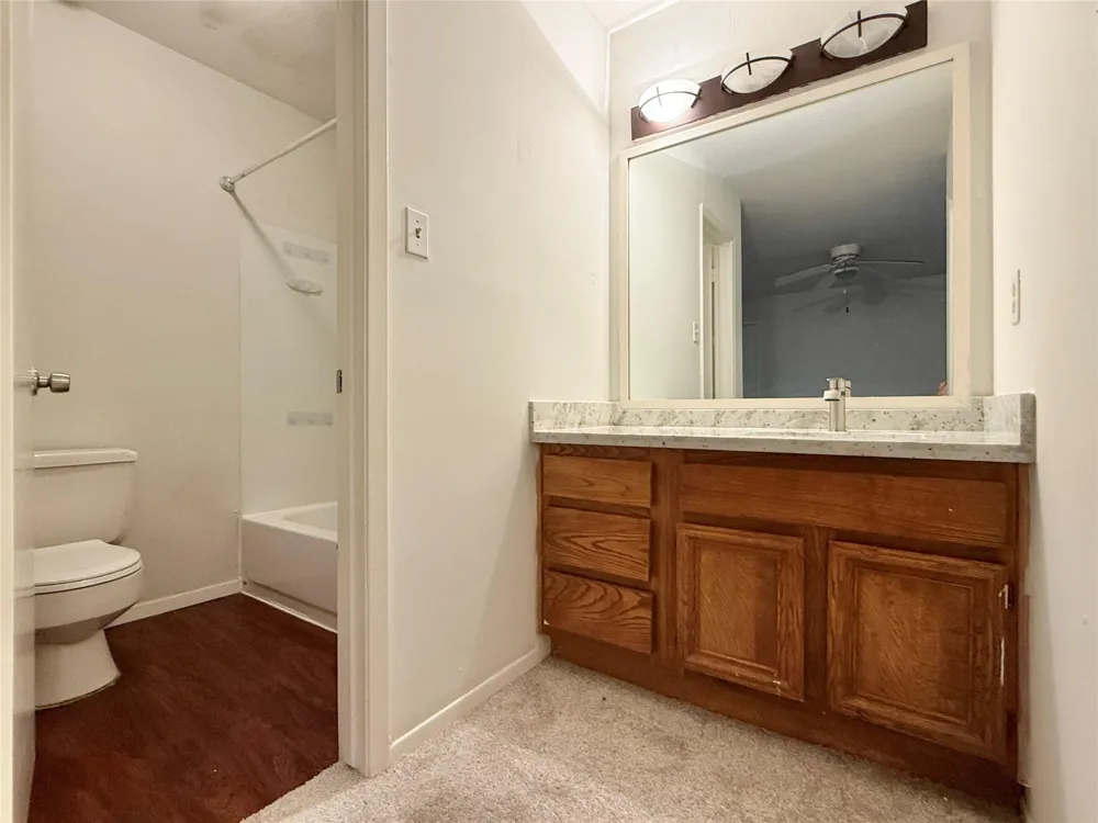 16 Rock Pine Court The Woodlands, TX 77381