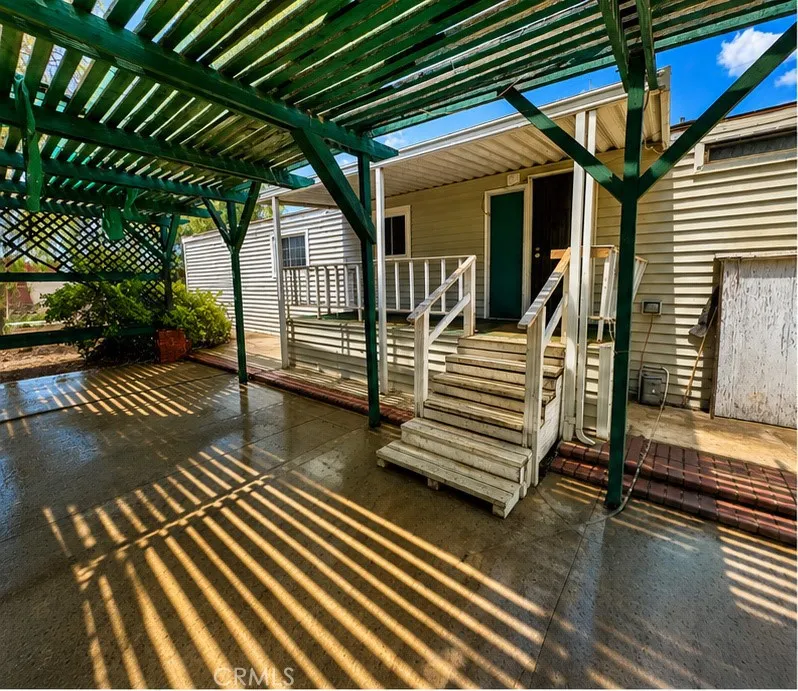 18440 Carroll Perris, CA 92570