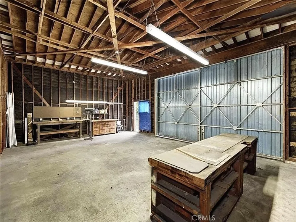 6600 Shoup Avenue West Hills, CA 91307