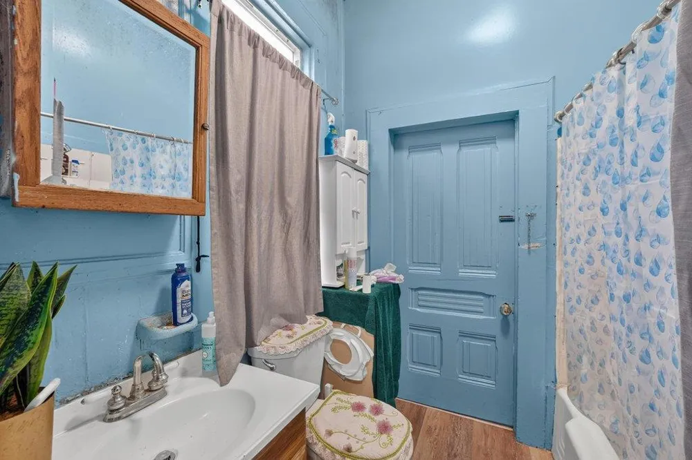 156 Elm Street Watsonville, CA 95076