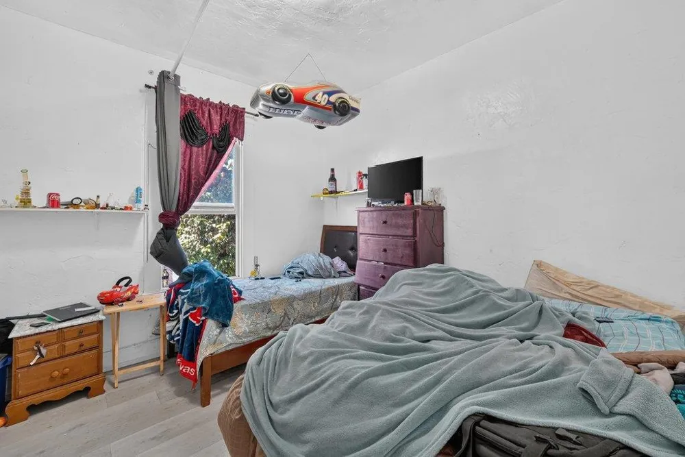 156 Elm Street Watsonville, CA 95076