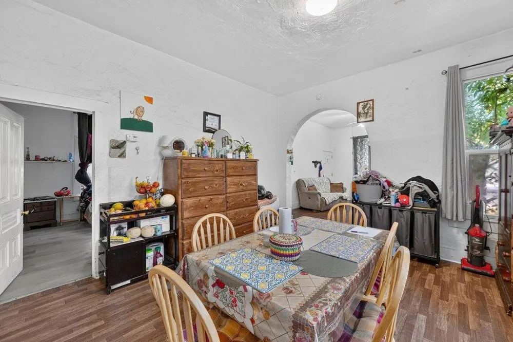 156 Elm Street Watsonville, CA 95076