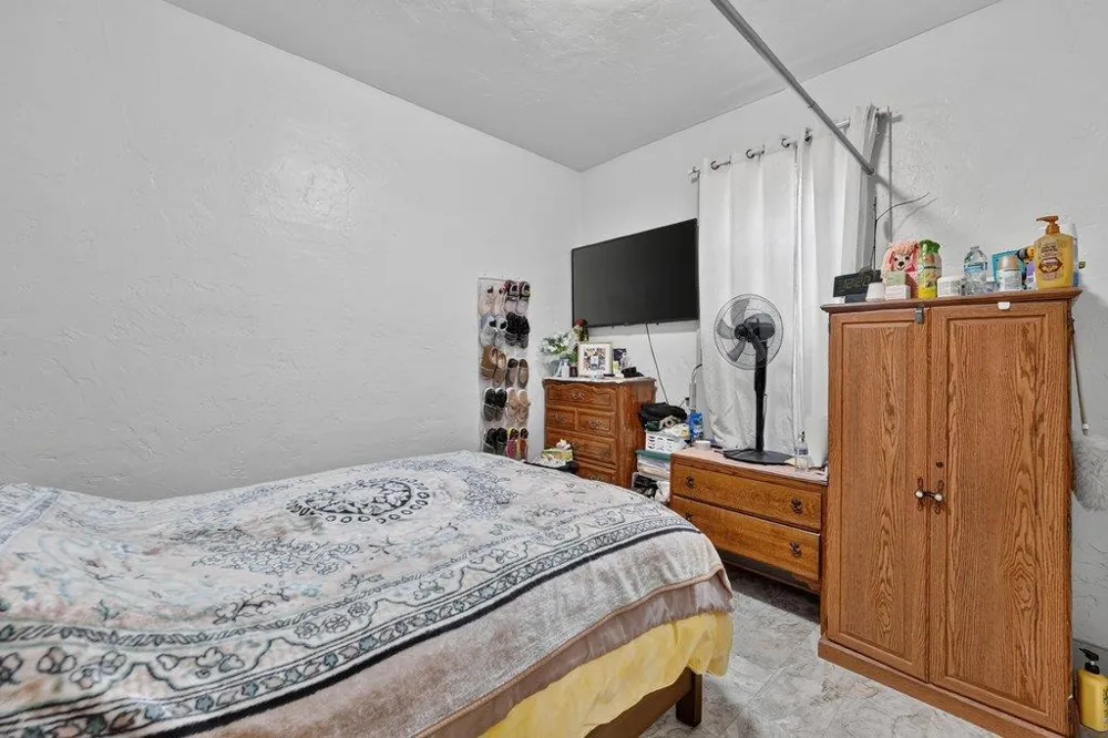 156 Elm Street Watsonville, CA 95076