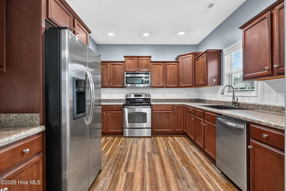 710 Radiant Drive Jacksonville, NC 28546