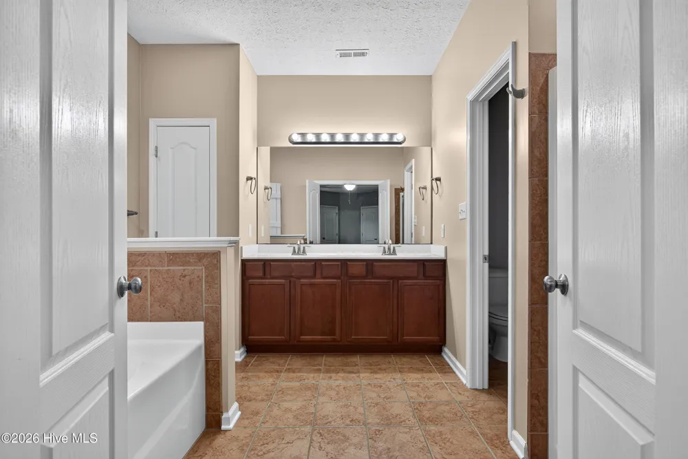 710 Radiant Drive Jacksonville, NC 28546