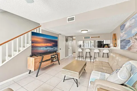 6174 RIVERWALK LANE #5