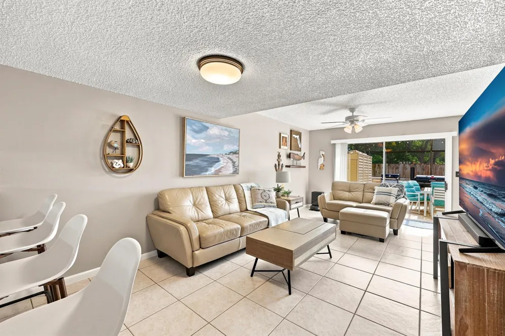 6174 RIVERWALK LANE #5 Jupiter, FL 33458