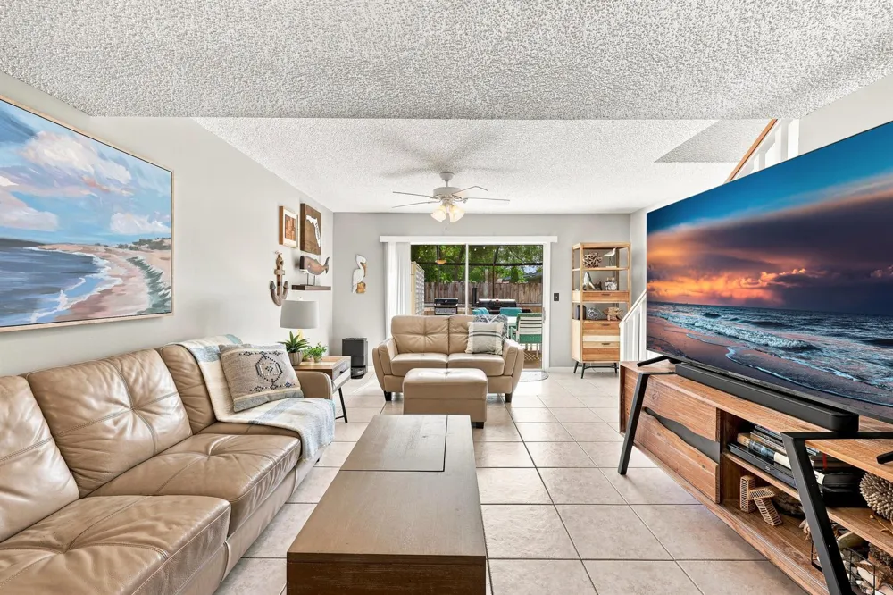 6174 RIVERWALK LANE #5 Jupiter, FL 33458