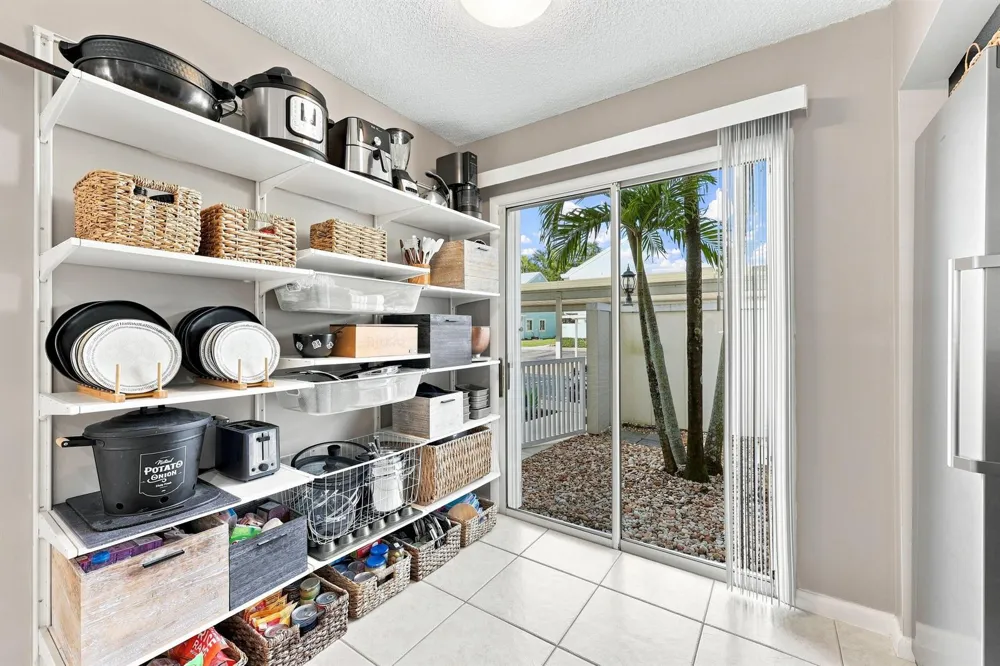 6174 RIVERWALK LANE #5 Jupiter, FL 33458