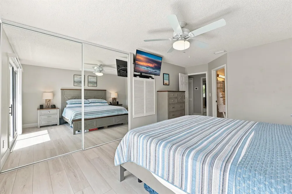 6174 RIVERWALK LANE #5 Jupiter, FL 33458