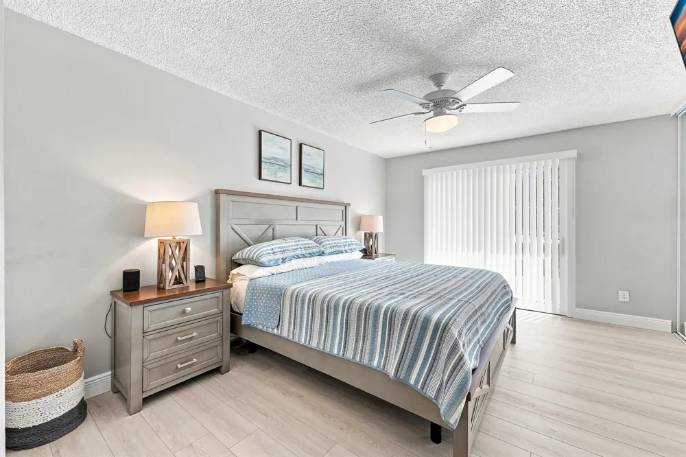 6174 RIVERWALK LANE #5 Jupiter, FL 33458