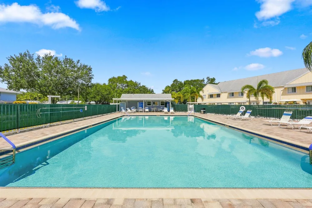 6174 RIVERWALK LANE #5 Jupiter, FL 33458