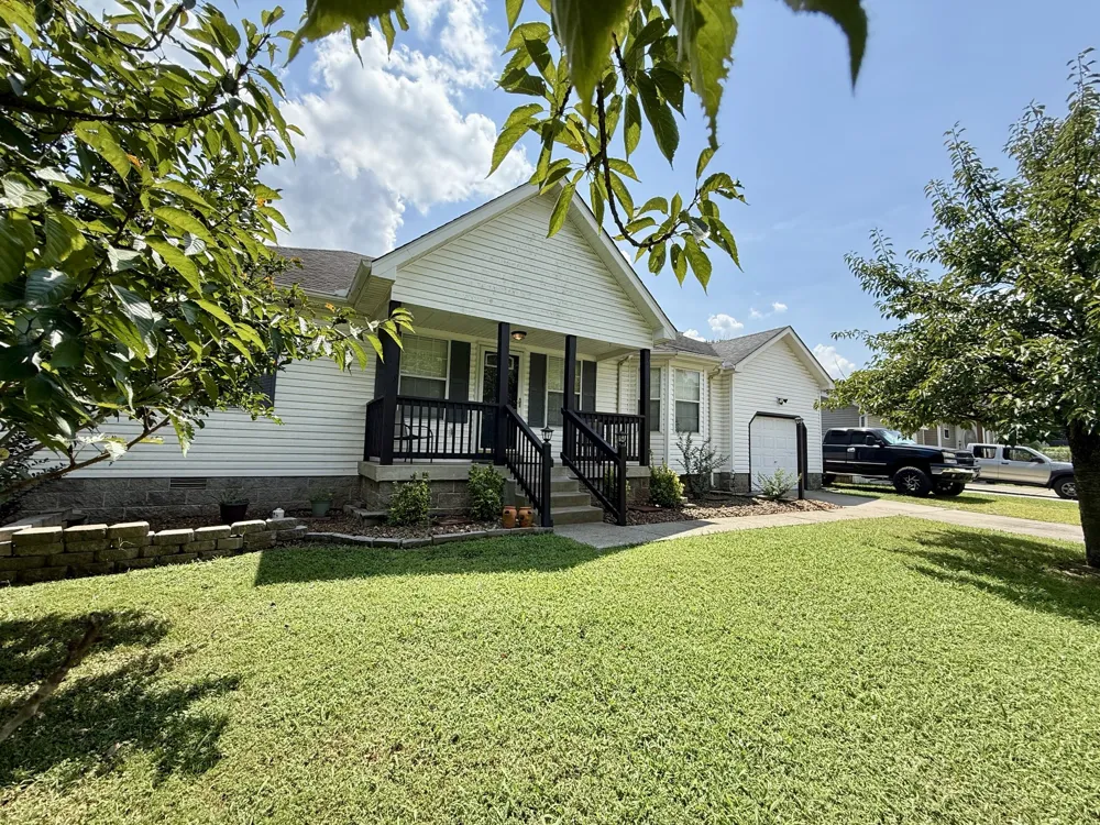 128 Jones Mill Rd La Vergne, TN 37086