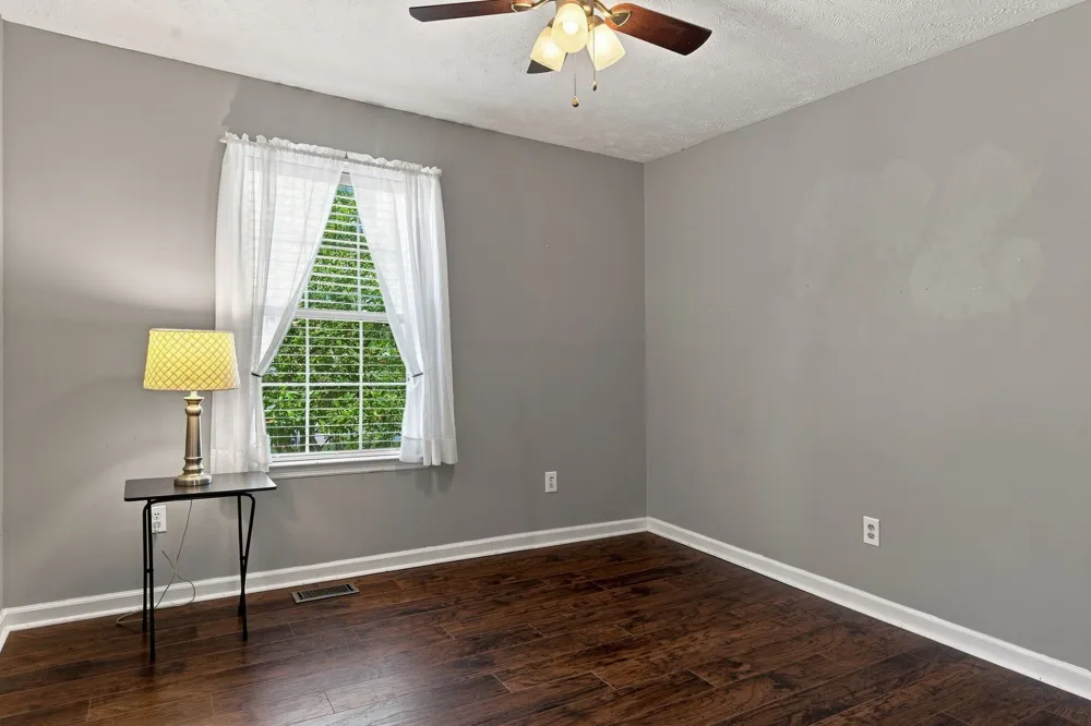 128 Jones Mill Rd La Vergne, TN 37086