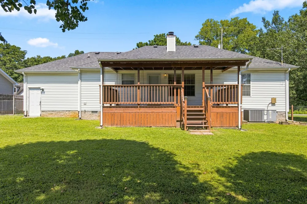 128 Jones Mill Rd La Vergne, TN 37086