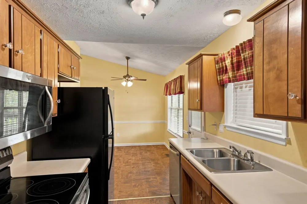 128 Jones Mill Rd La Vergne, TN 37086