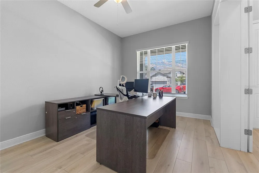 1117 WADING WATERS CIRCLE Winter Park, FL 32792
