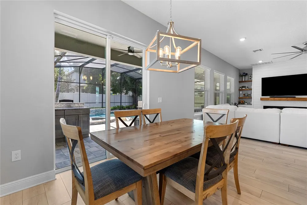 1117 WADING WATERS CIRCLE Winter Park, FL 32792