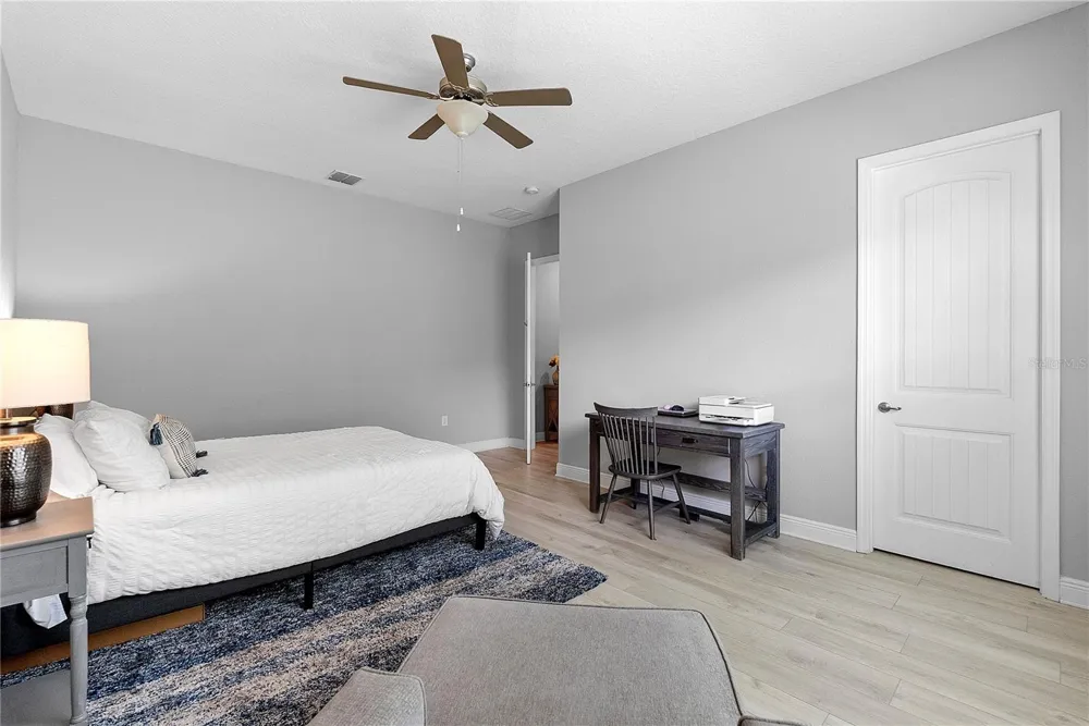 1117 WADING WATERS CIRCLE Winter Park, FL 32792