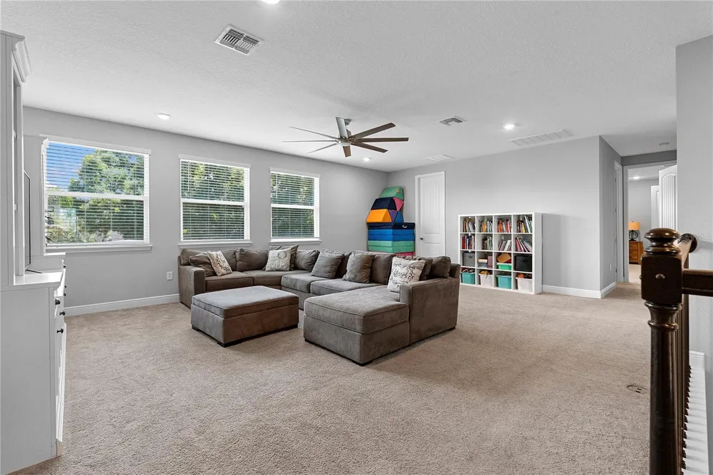1117 WADING WATERS CIRCLE Winter Park, FL 32792
