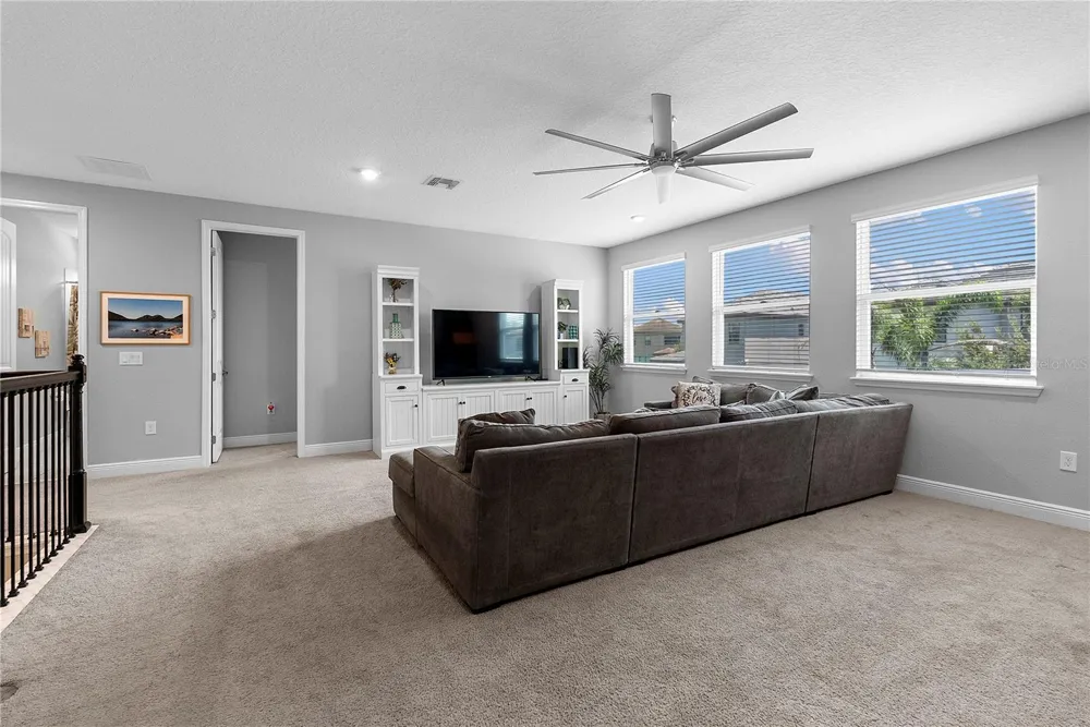1117 WADING WATERS CIRCLE Winter Park, FL 32792