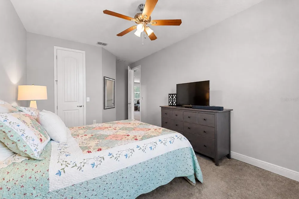 1117 WADING WATERS CIRCLE Winter Park, FL 32792