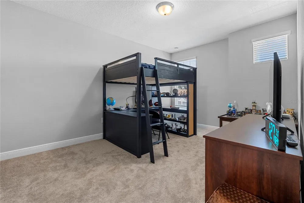 1117 WADING WATERS CIRCLE Winter Park, FL 32792
