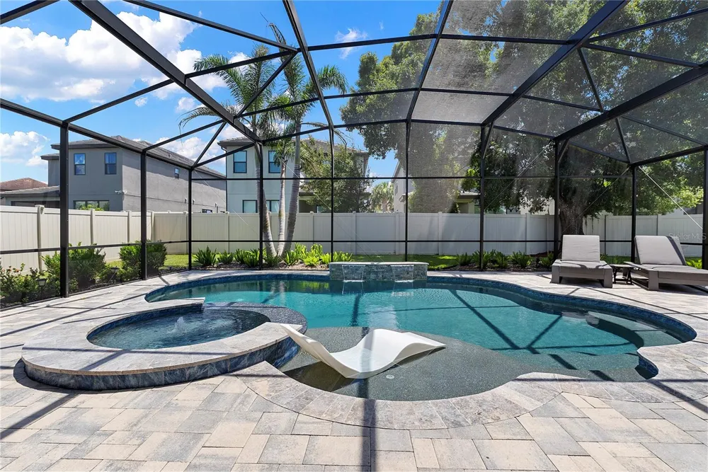 1117 WADING WATERS CIRCLE Winter Park, FL 32792