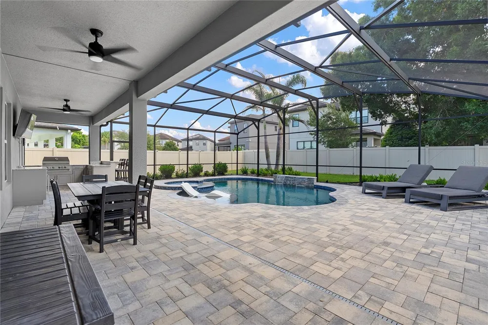1117 WADING WATERS CIRCLE Winter Park, FL 32792