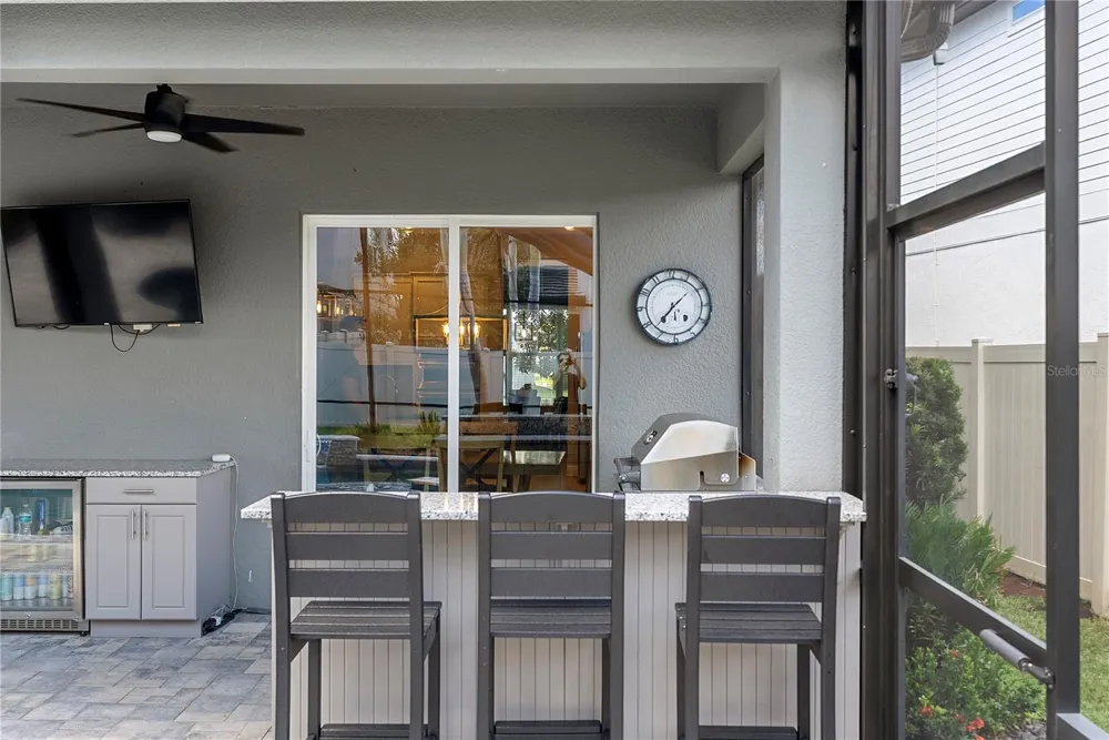 1117 WADING WATERS CIRCLE Winter Park, FL 32792