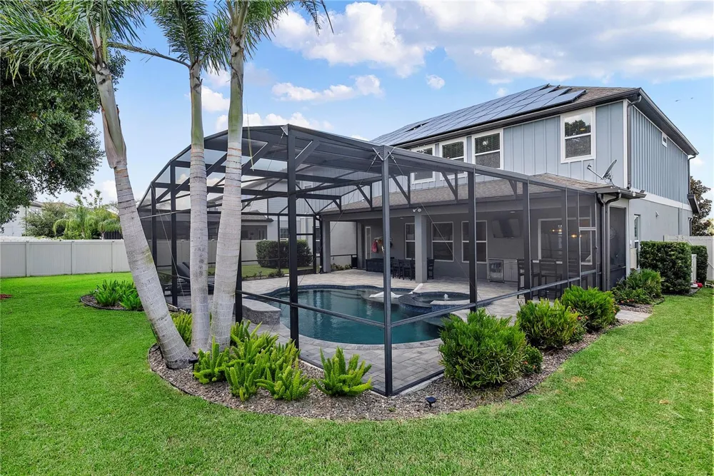 1117 WADING WATERS CIRCLE Winter Park, FL 32792