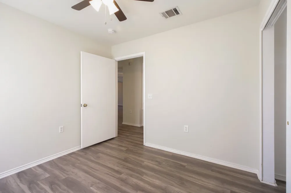 13312 Vizquel Loop Del Valle, TX 78617