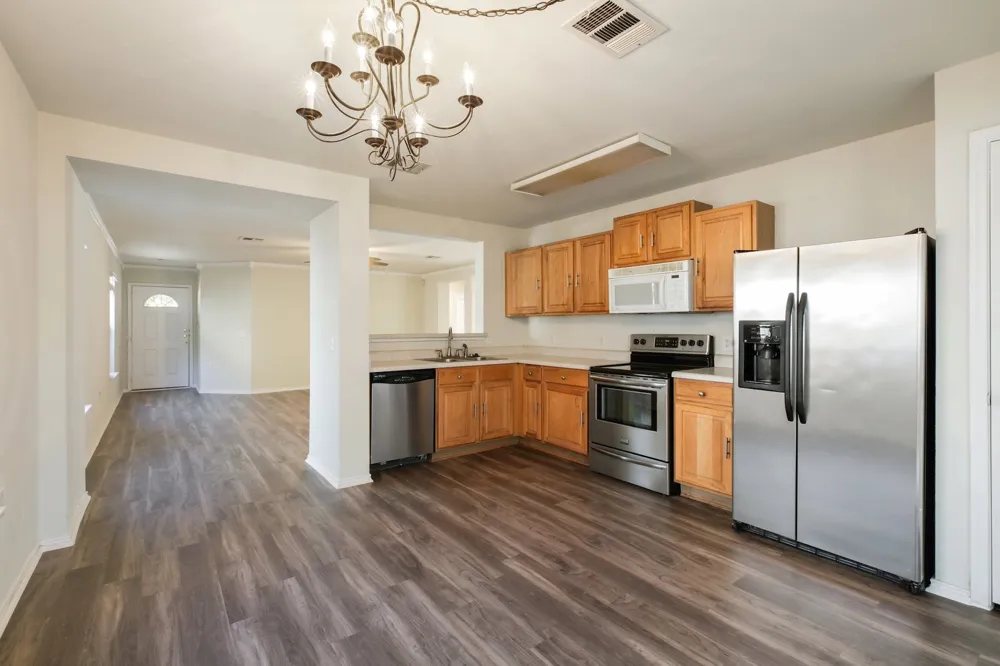 13312 Vizquel Loop Del Valle, TX 78617