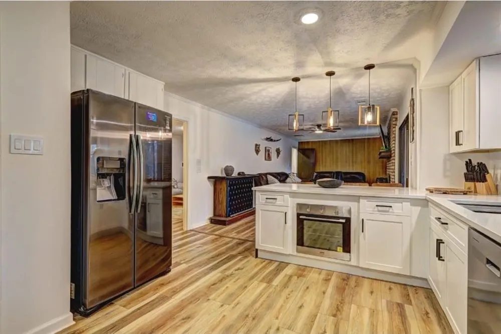 457 Castleaire Drive Stone Mountain, GA 30087