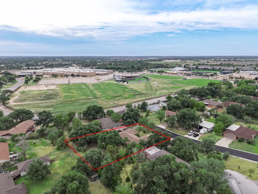 1817 Medina Dr College Station, TX 77840
