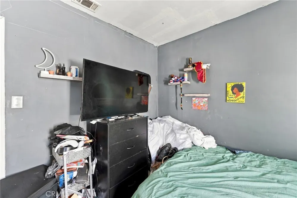 3238 Marine Ave Gardena, CA 90249