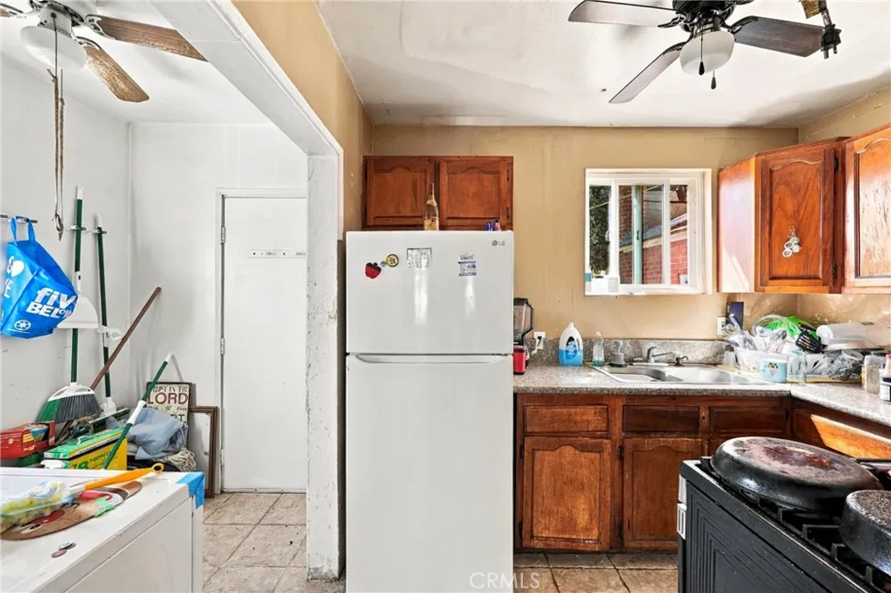 3238 Marine Ave Gardena, CA 90249