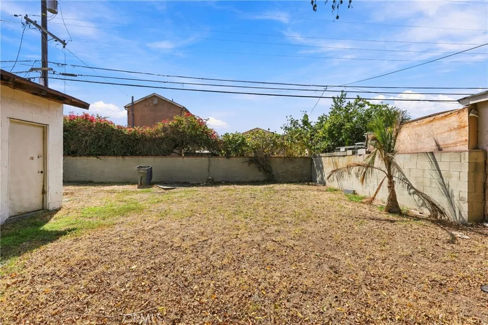 3238 Marine Ave Gardena, CA 90249